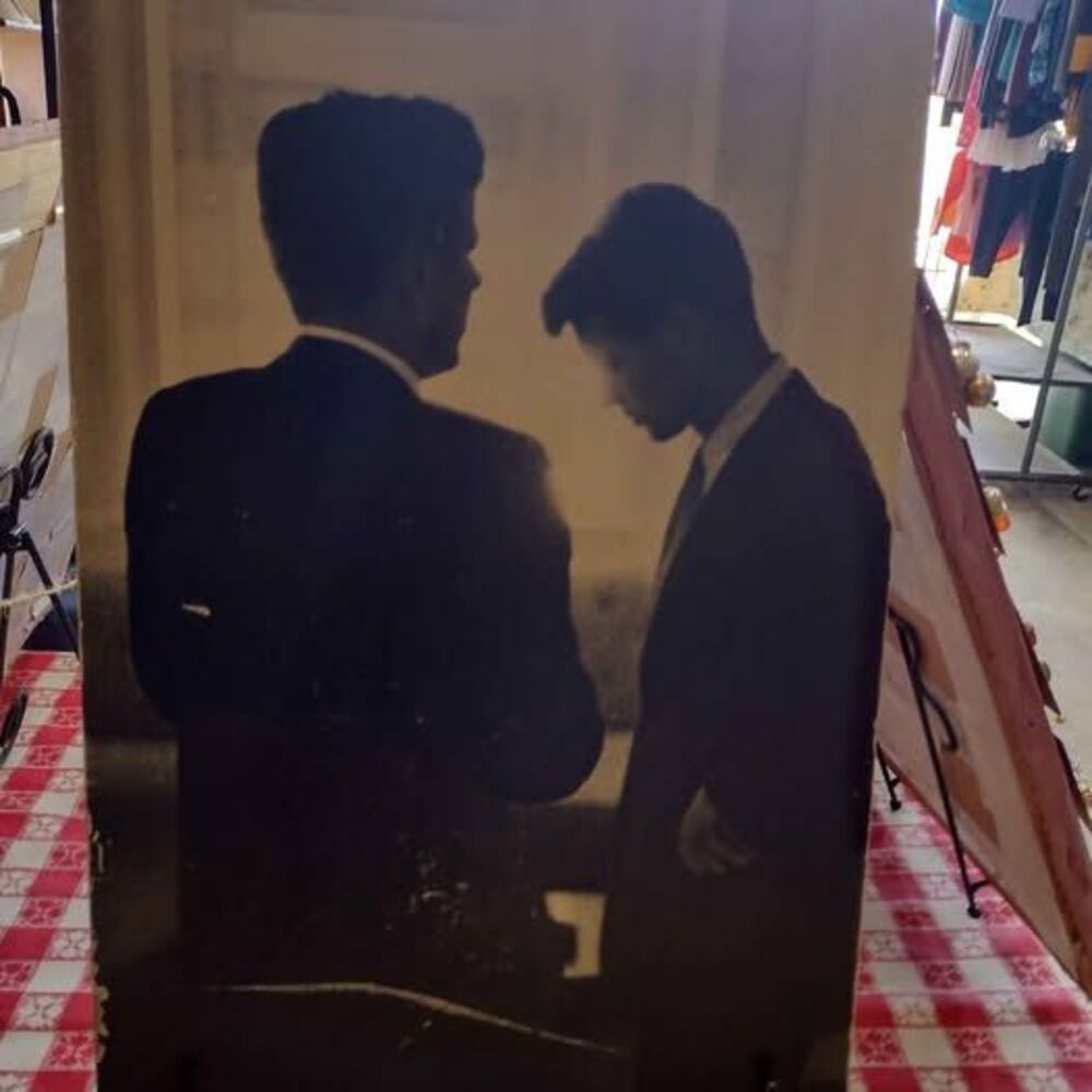 Perfect j f Kennedy Jr picture perfect.